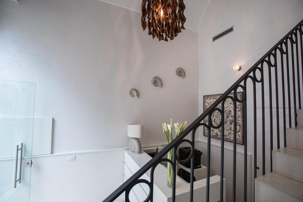 Palazzo Perla - And 3*