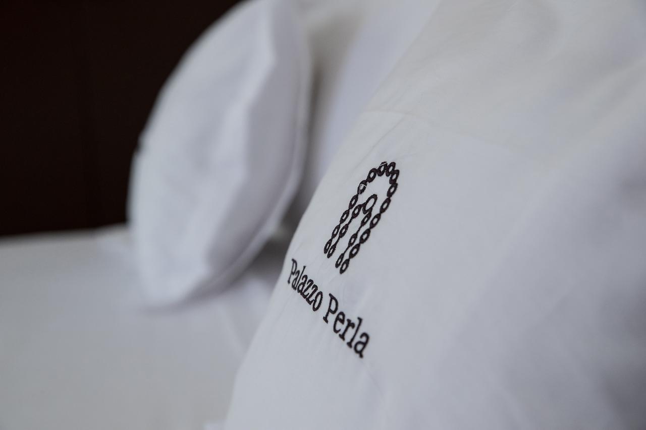 Palazzo Perla - And Couette-café 3*